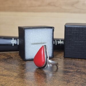 925 Sterling Silver Ring With A Red Teardrop Stone (Vintage/handmade.)